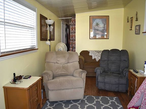5th image of 4699 Continental Dr Lot 77