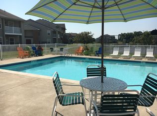 15905 Goddard Rd APT 101, Southgate, MI 48195