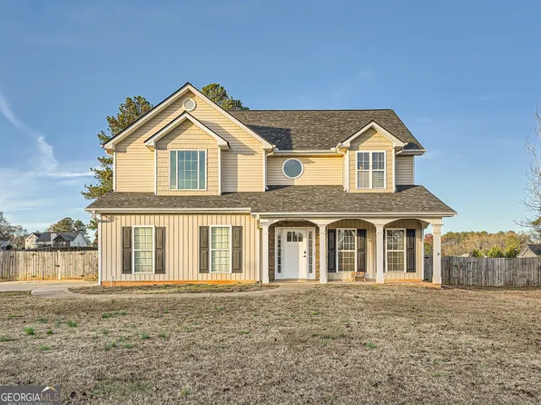 12 Clover Dr, Kingston, GA 30145