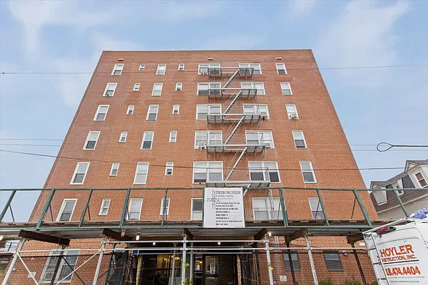 Sold by Compass | media 10