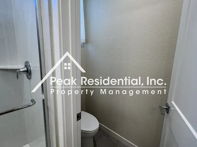 3283 Warbler Ct — Photo 27