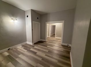 907 Chartiers Ave APT 2, Mc Kees Rocks, PA