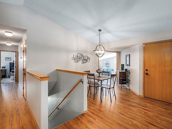 5th image of 11509 W Grant St