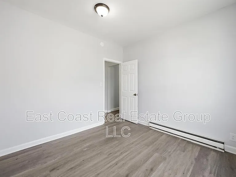 505 W Church St #1W — Photo 7