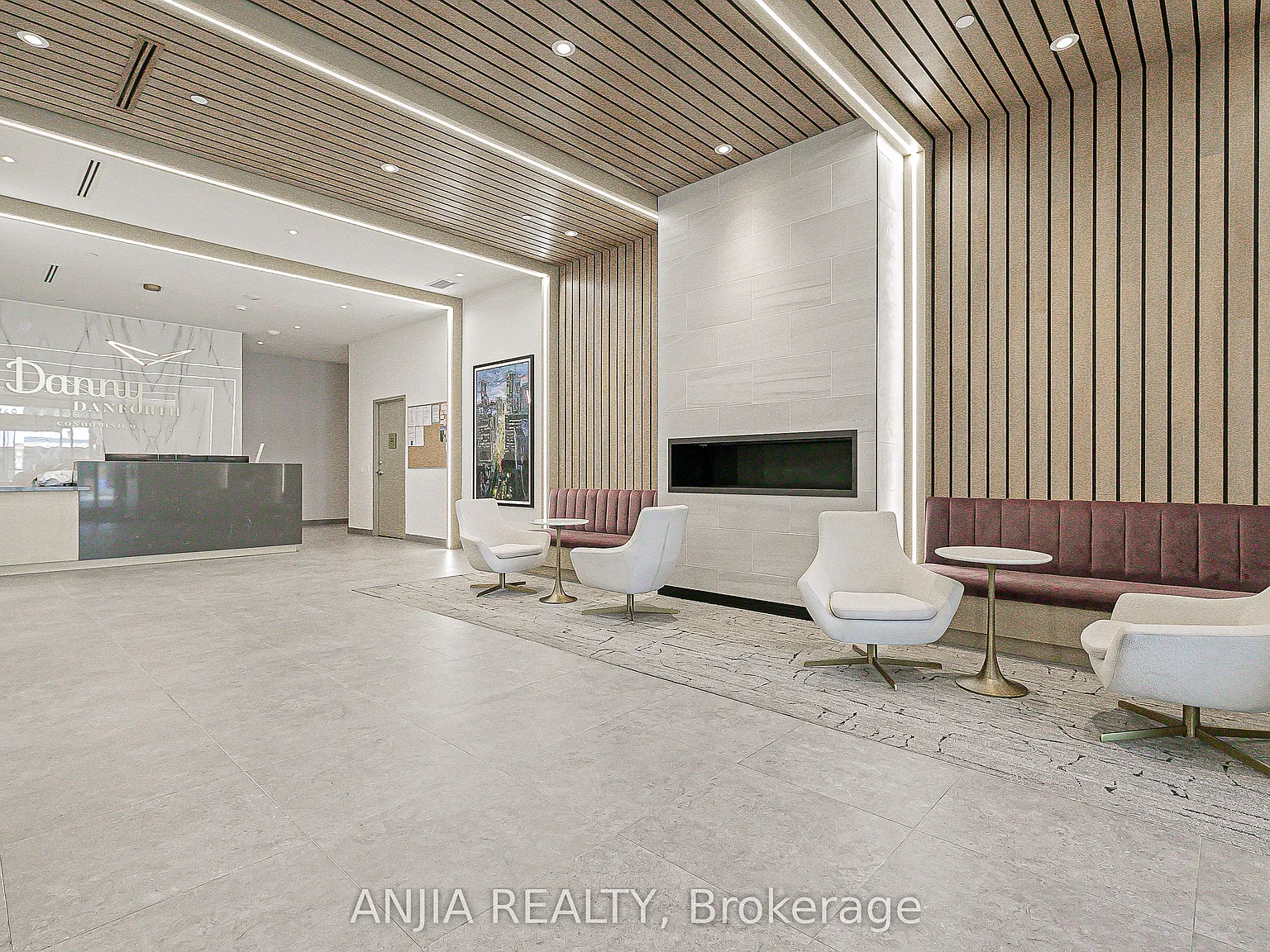 2369 Danforth Ave — Photo 3