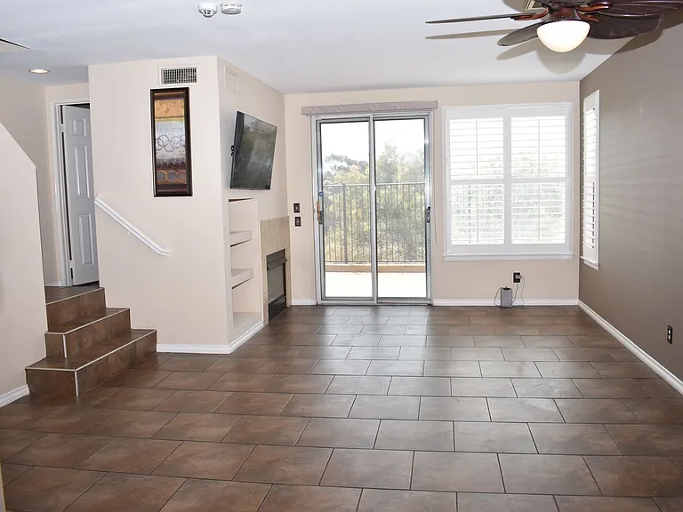 1281 Aguirre Dr — Photo 5