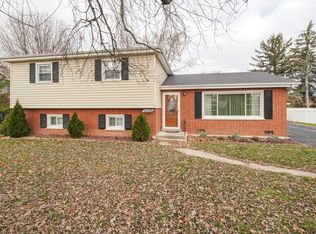 15W030 Lexington St, Elmhurst, IL