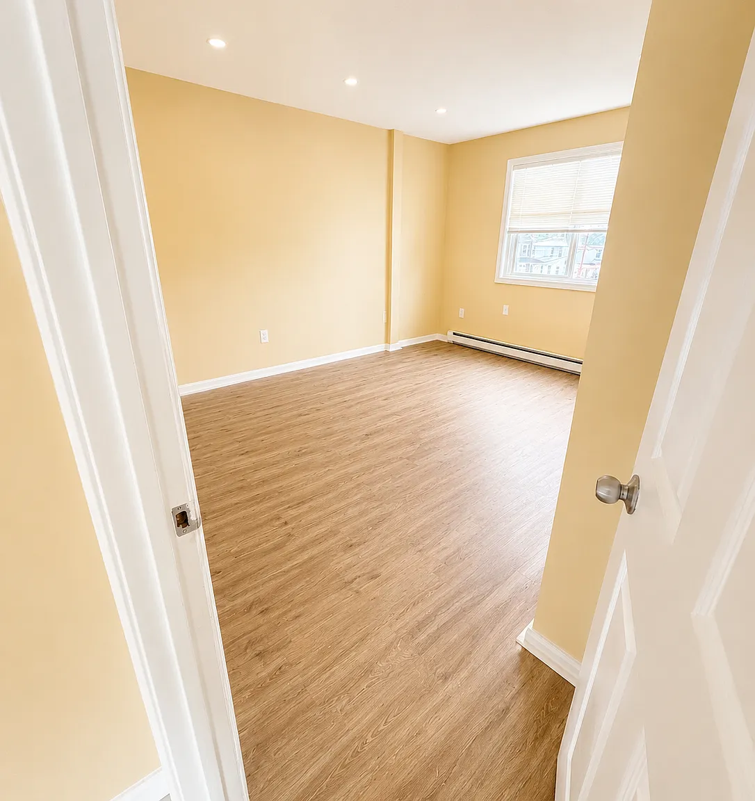 2 bed, $1,500 — Photo 4
