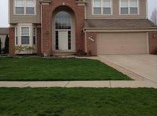 8215 Parkside Dr, Westland, MI 48185