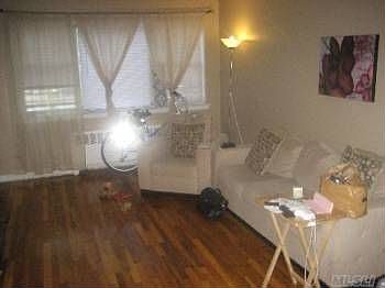 1st image of 6944 Kissena Blvd