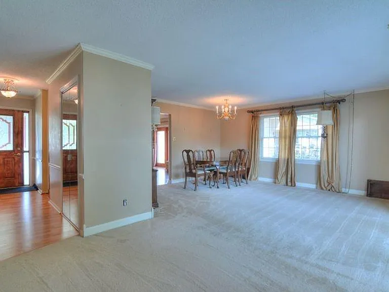 4444 N Adams Dr — Photo 3