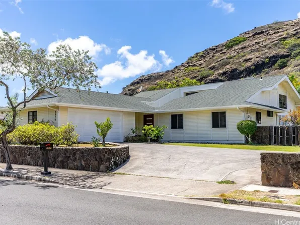 7370 Makaa St, Honolulu, HI 96825