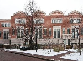 422 W Armitage Ave #C, Chicago, IL