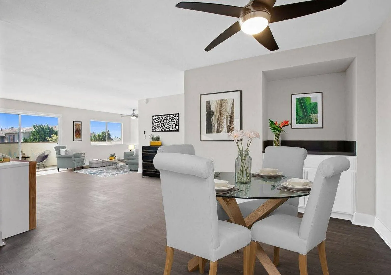 Palm Capri Apartments — Photo 4