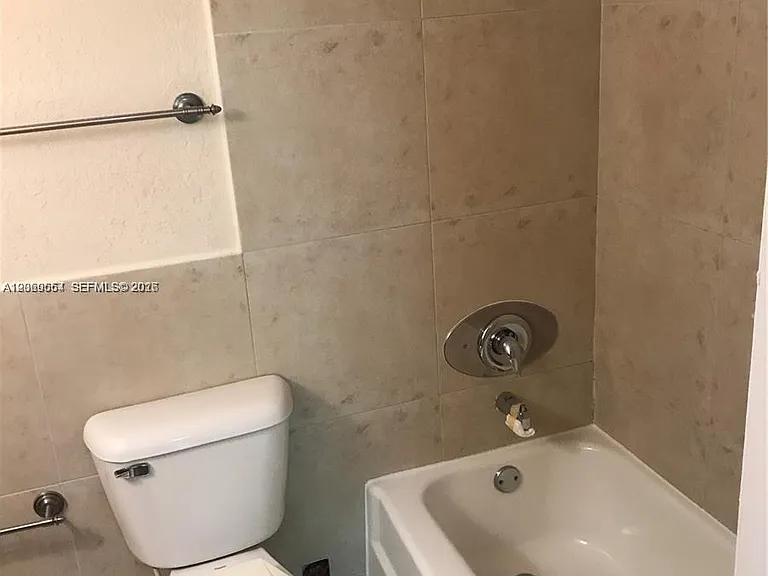 1800 Sans Souci Blvd #436 — Photo 12