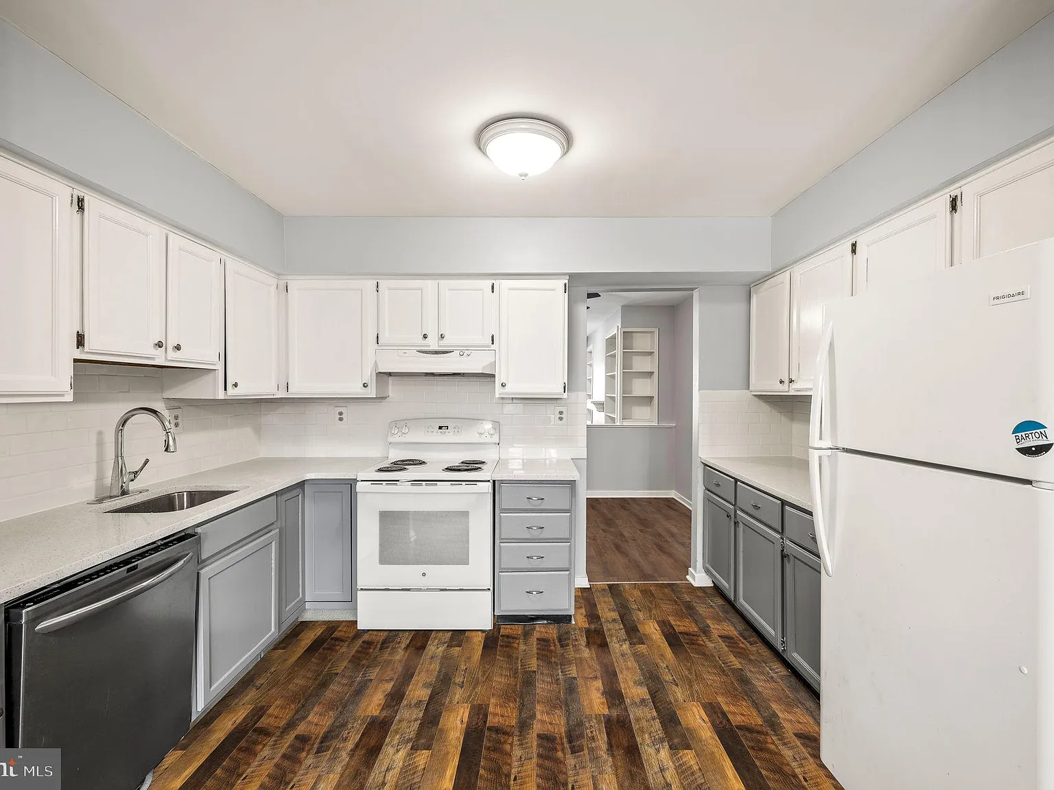 3 bed, 2.5 bath, 1742 sqft, $2,750 — Photo 4