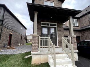 146 Bur Oak Dr, Thorold, ON L2V 0L7