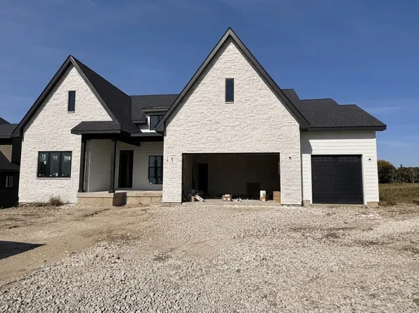 6124 NE Terrace Ridge Dr, Ankeny, IA 50021