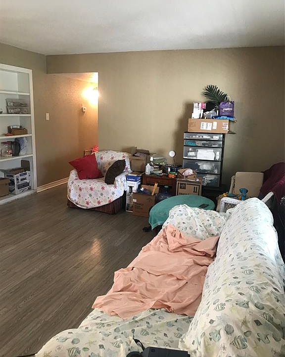 1st image of 5625 Antoine Dr #1306