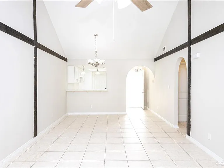 1801 Highland Park Ave — Photo 17