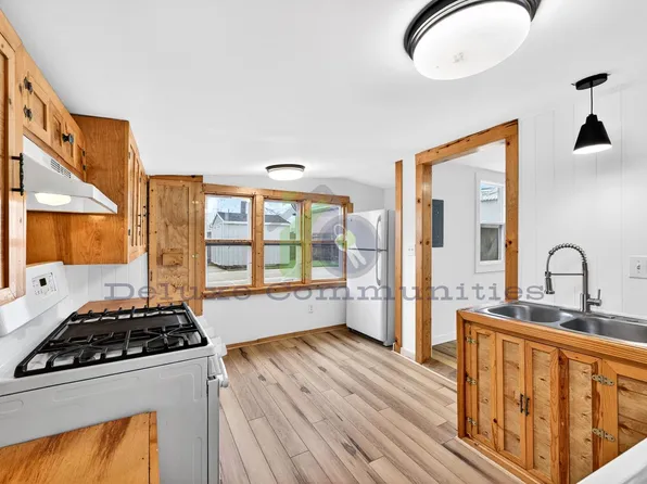 3466 Reiser Ave SW, Wyoming, MI 49548