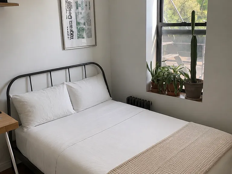 35 Eastern Pkwy #4B — Photo 4