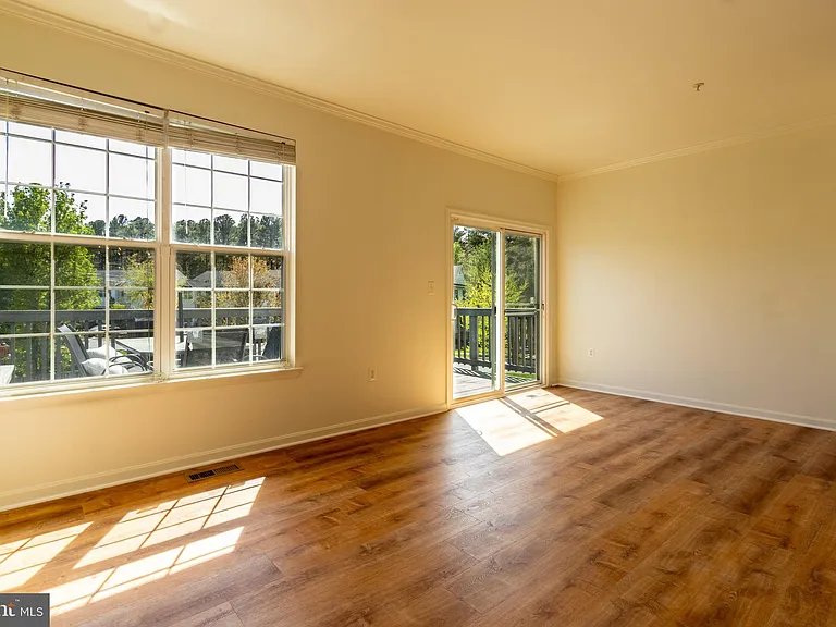 15304 Pocopson Creek Way — Photo 10