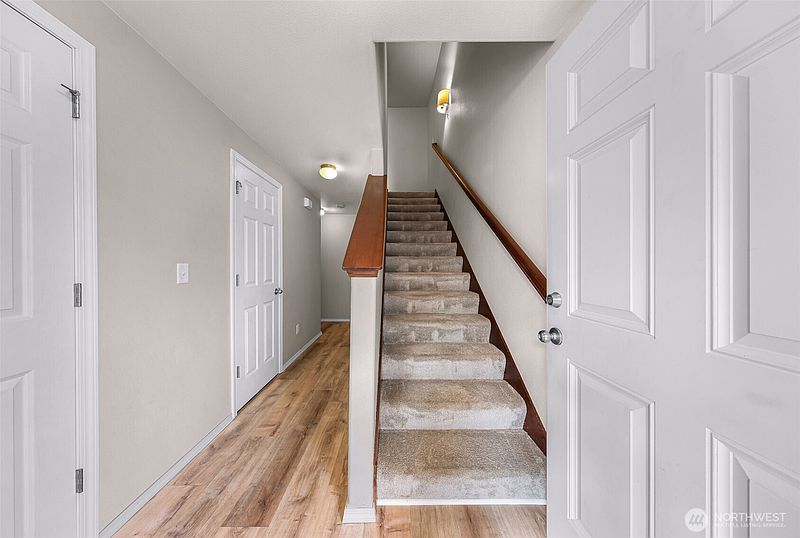 2nd image of 117 Dallas Street