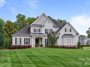 200 Seven Oaks Lndg, Belmont, NC 28012