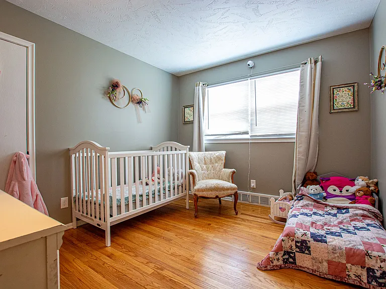 6520 Sprague St — Photo 12