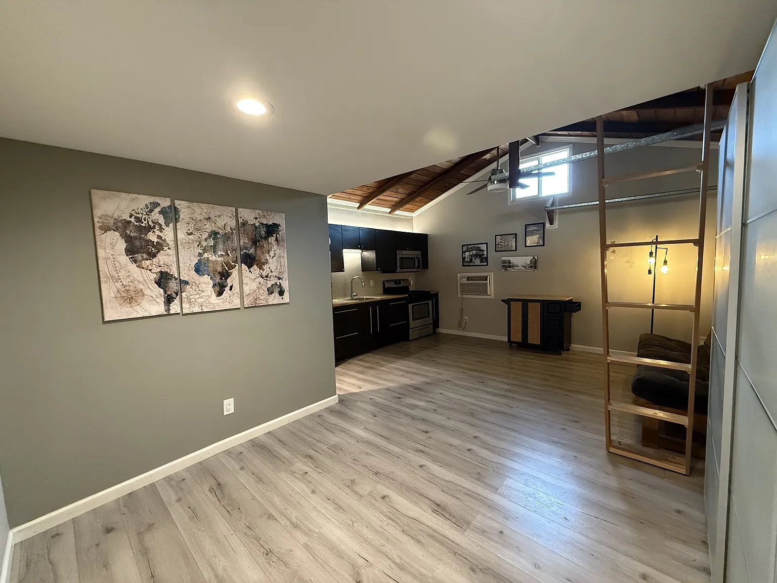 Drake Ave. 214 - ADU — Photo 4