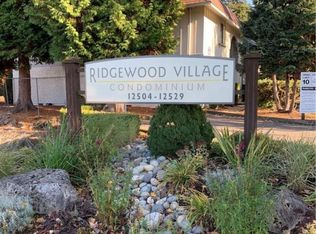 12504 NE 117th Pl APT A8, Kirkland, WA 98034