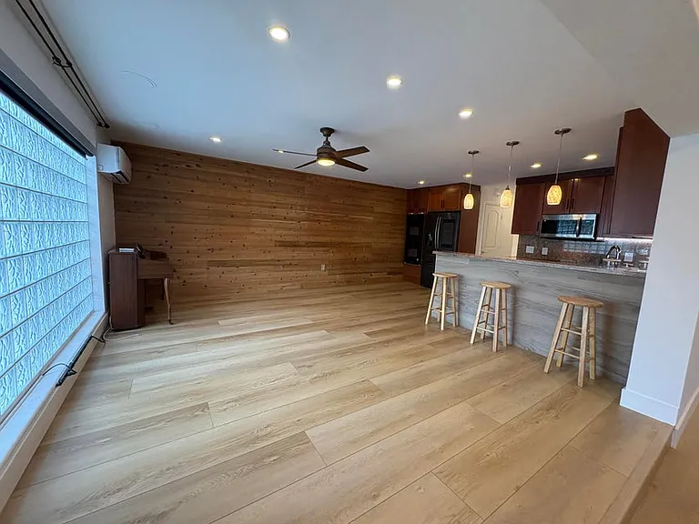 1032 NE 16th Ter #0 — Photo 6