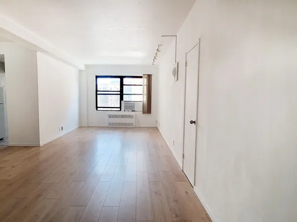 99-52 66th Road image 2 of 17