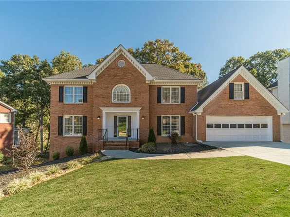 1838 Prince Dr, Lawrenceville, GA 30043
