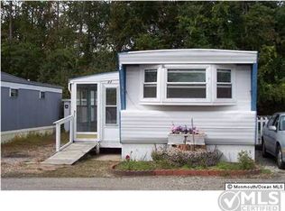 215 E Bay Ave TRLR 23, Manahawkin, NJ 08050
