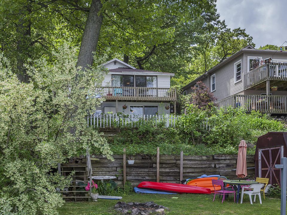 1st image of 8484 Brower Lake Dr NE