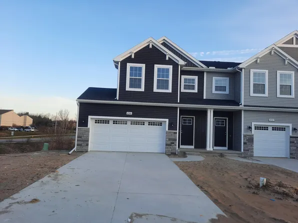 4588 Glen Haven Dr SE, Grand Rapids, MI 49512