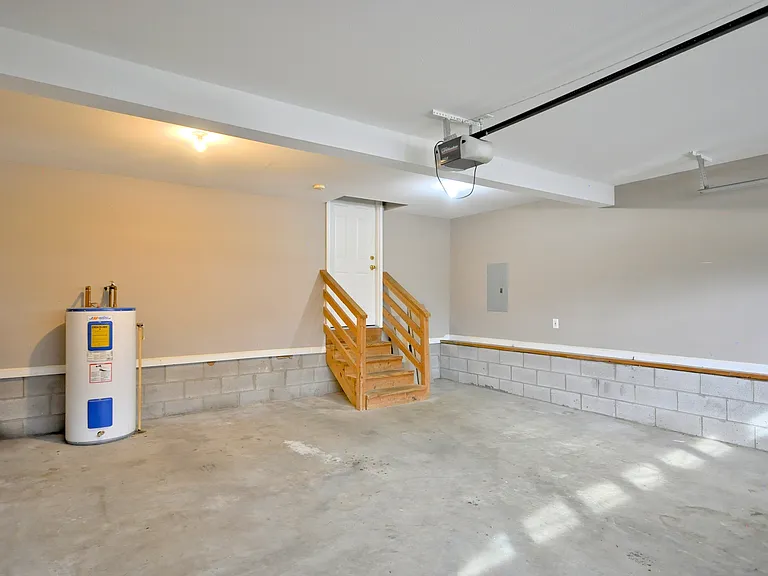 3291 S Senseney Cir — Photo 42