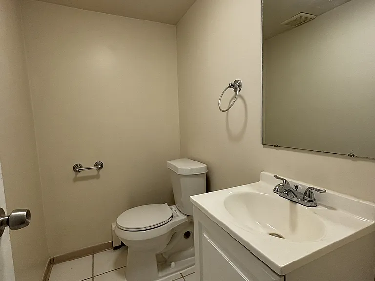150 Summit View Ct — Photo 4