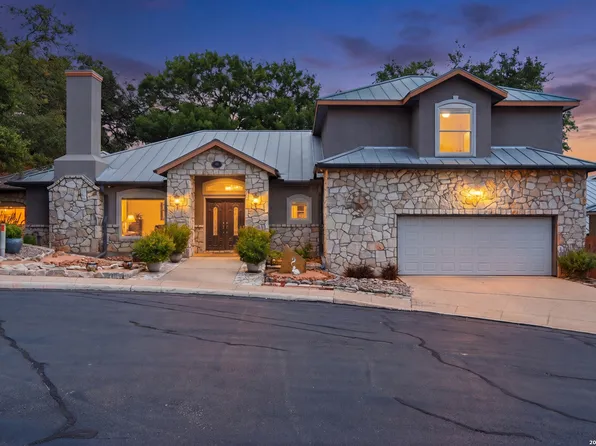 8 Donore Cir, San Antonio, TX 78229