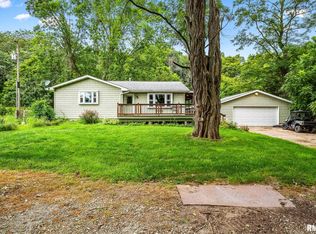 21016 N Us Highway 24, Canton, IL 61520