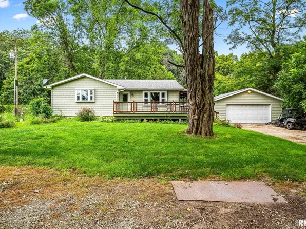 21016 N Us Highway 24, Canton, IL 61520