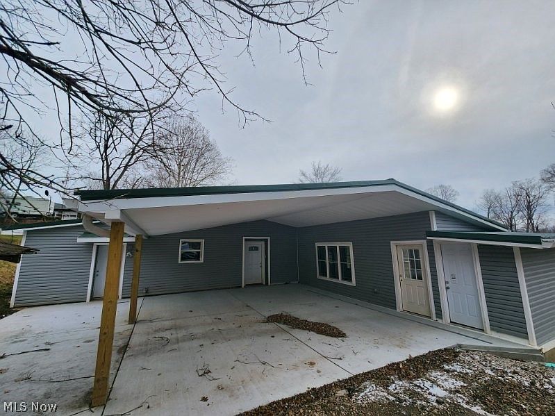 1st image of 278 Wells Lock Rd