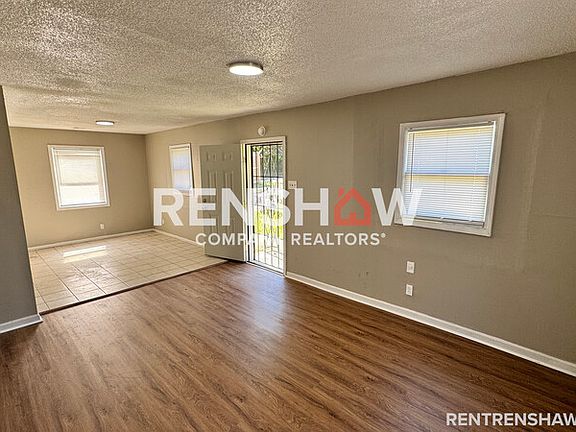 3rd image of 2434 Vollintine Ave
