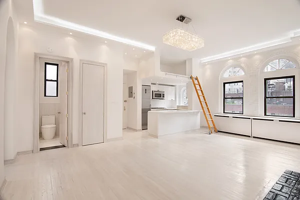 Rented by WAM Partners - William Moses Co. | media 22