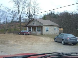 122 Sand Cut Rd, Oneida, TN 37841