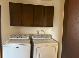 332 NE 9th St #A, Grants Pass, OR