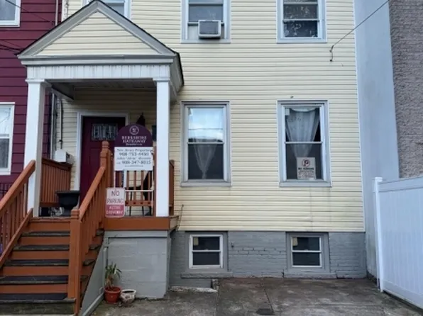218 Delaware Ave, Jersey City, NJ 07306