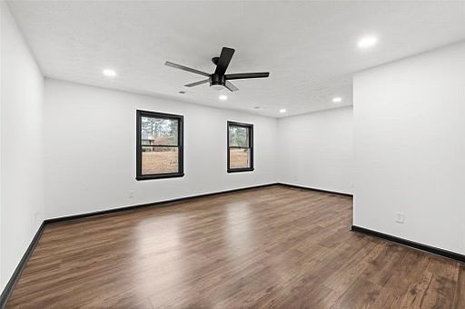 5th image of 1628 E Kellogg Cir